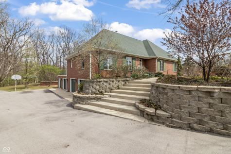 8928 Carriage Lane Indianapolis IN 46256