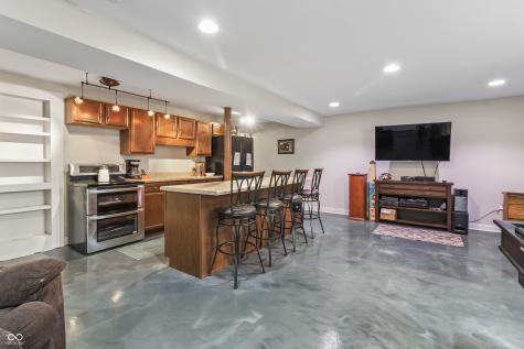 8928 Carriage Lane Indianapolis IN 46256