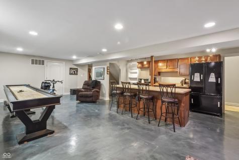 8928 Carriage Lane Indianapolis IN 46256