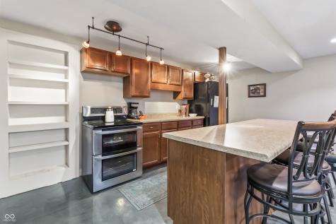 8928 Carriage Lane Indianapolis IN 46256