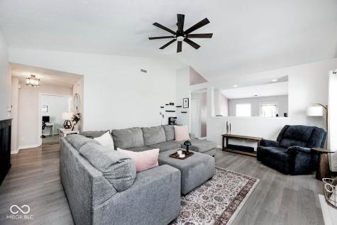 12337 River Valley Drive Fishers IN 46037
