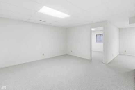 6062 Acorn Drive Columbus IN 47201