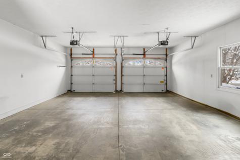 6062 Acorn Drive Columbus IN 47201