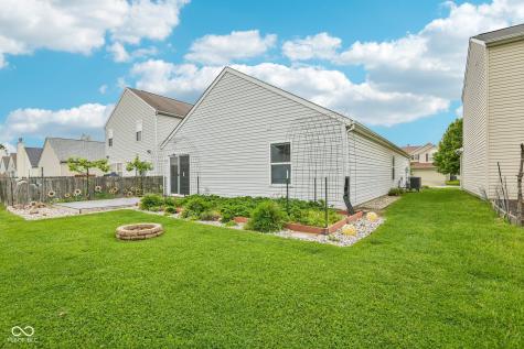 119 Village Green Drive Indianapolis IN 46227