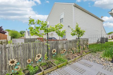 119 Village Green Drive Indianapolis IN 46227