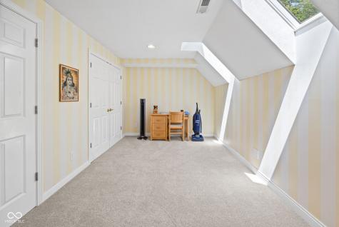 1802 Danielle Lane West Lafayette IN 47906