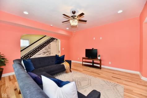 627 N Gray Street Indianapolis IN 46201