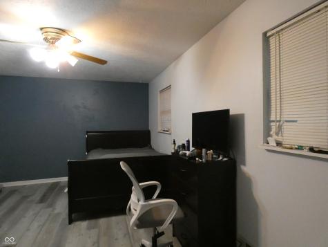6714 Colleens Way Indianapolis IN 46221