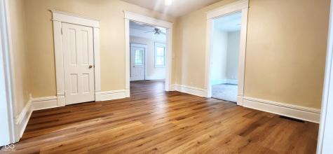 900 N 16th Street Elwood IN 46036