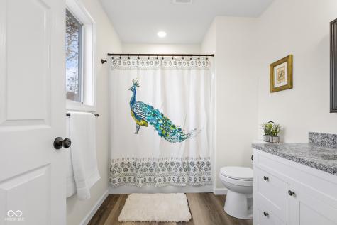 8087 W 300 S Columbus IN 47201