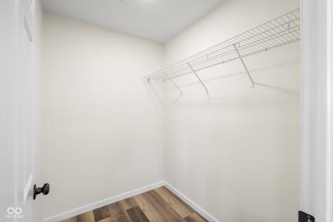 8087 W 300 S Columbus IN 47201