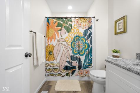 8087 W 300 S Columbus IN 47201