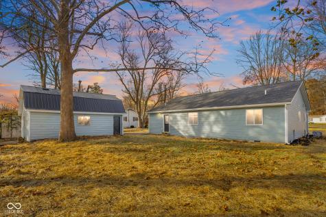 8087 W 300 S Columbus IN 47201