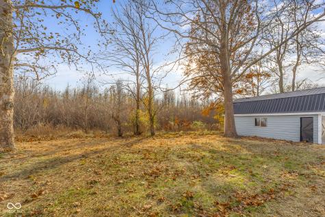 8087 W 300 S Columbus IN 47201