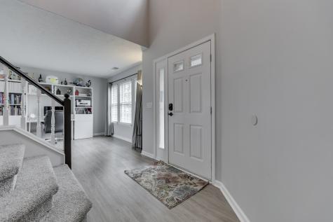 5809 Silver Oaks Drive Indianapolis IN 46237