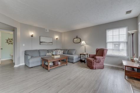 5809 Silver Oaks Drive Indianapolis IN 46237