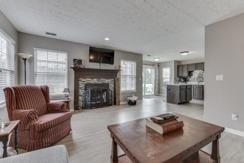 5809 Silver Oaks Drive Indianapolis IN 46237