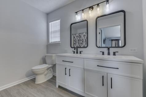 5809 Silver Oaks Drive Indianapolis IN 46237