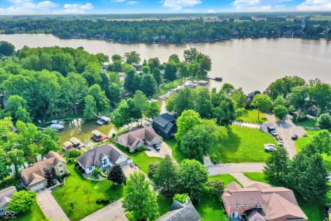 826 N Lanyard Drive Cicero IN 46034