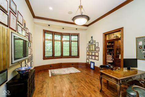 8358 Hidden Point Drive Indianapolis IN 46256