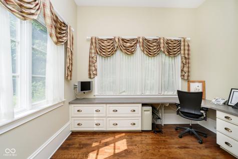 8358 Hidden Point Drive Indianapolis IN 46256