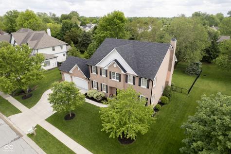 10144 Water Crest Drive Fishers IN 46038