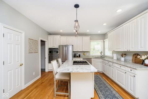 10144 Water Crest Drive Fishers IN 46038