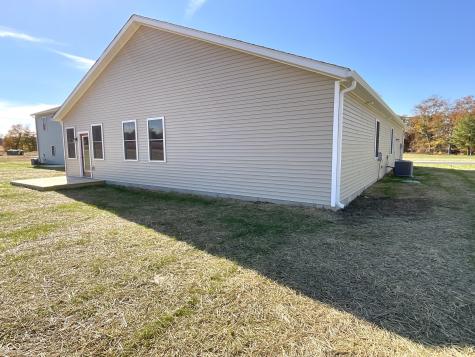 712 White Oak Road Spencer IN 47460