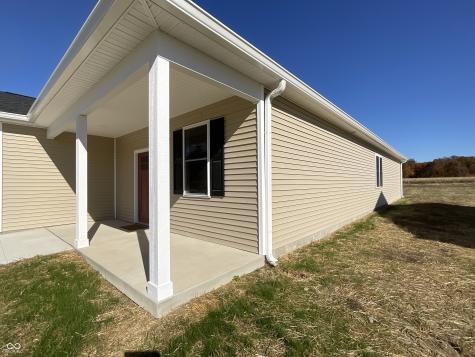712 White Oak Road Spencer IN 47460