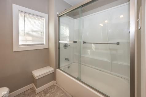 2021 Hillside Avenue Indianapolis IN 46218