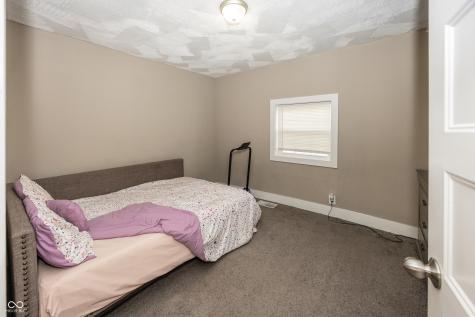 2021 Hillside Avenue Indianapolis IN 46218