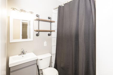 2021 Hillside Avenue Indianapolis IN 46218