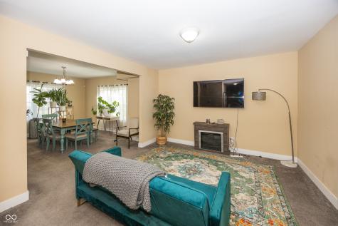 2021 Hillside Avenue Indianapolis IN 46218