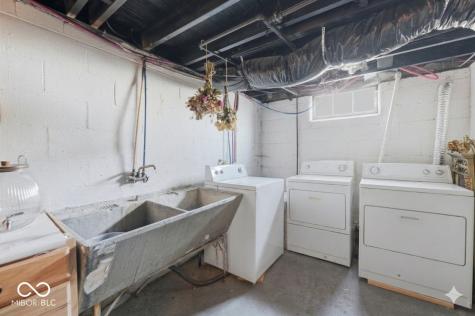 4411 E 34th Street Indianapolis IN 46218