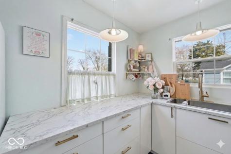 4411 E 34th Street Indianapolis IN 46218