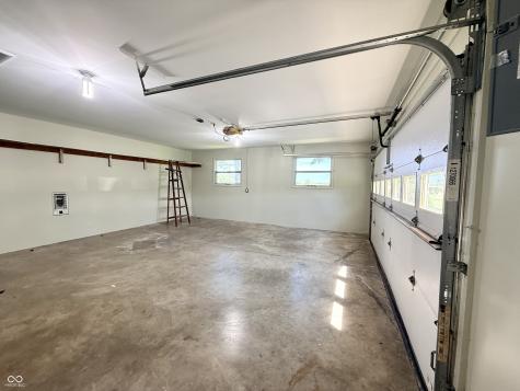 2005 W State Road 32 Crawfordsville IN 47933