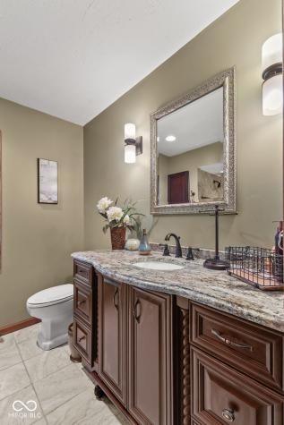 9011 Seabreeze Court Indianapolis IN 46256