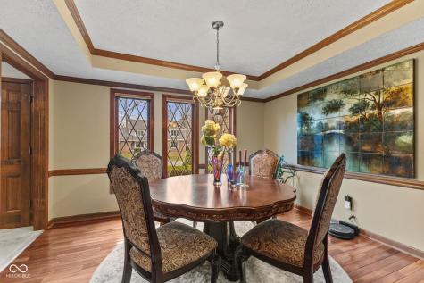 9011 Seabreeze Court Indianapolis IN 46256