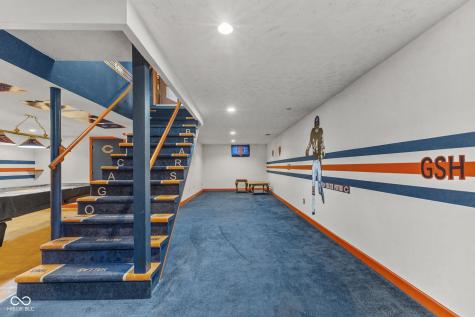 9011 Seabreeze Court Indianapolis IN 46256