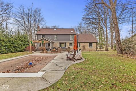 9011 Seabreeze Court Indianapolis IN 46256