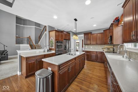 8921 Forest Willow Drive Indianapolis IN 46234