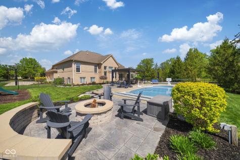 8921 Forest Willow Drive Indianapolis IN 46234