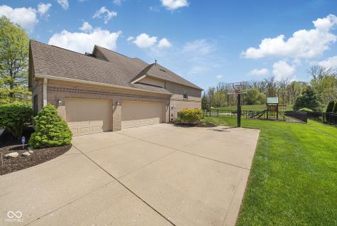 8921 Forest Willow Drive Indianapolis IN 46234