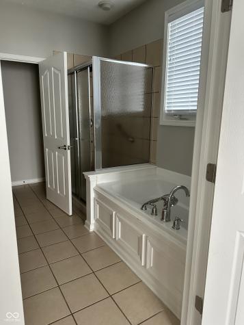 13023 Venito Trail Fishers IN 46037