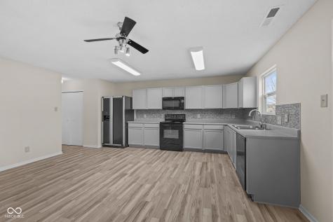 8620 Hopewell Court Camby IN 46113