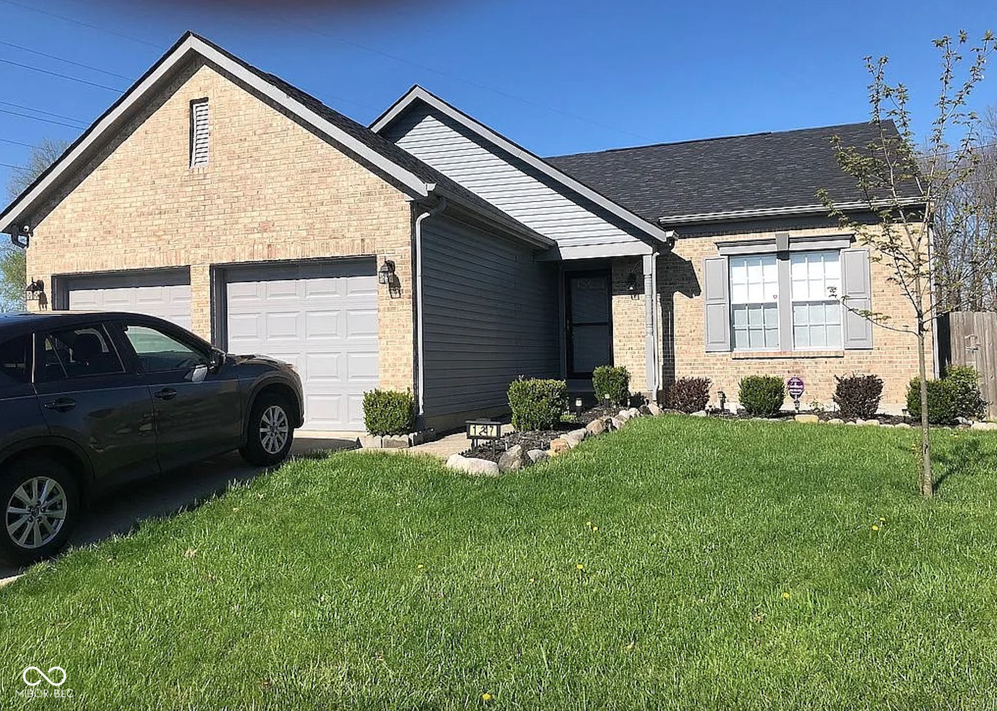 1247 Dale Hollow Drive Indianapolis IN 46229