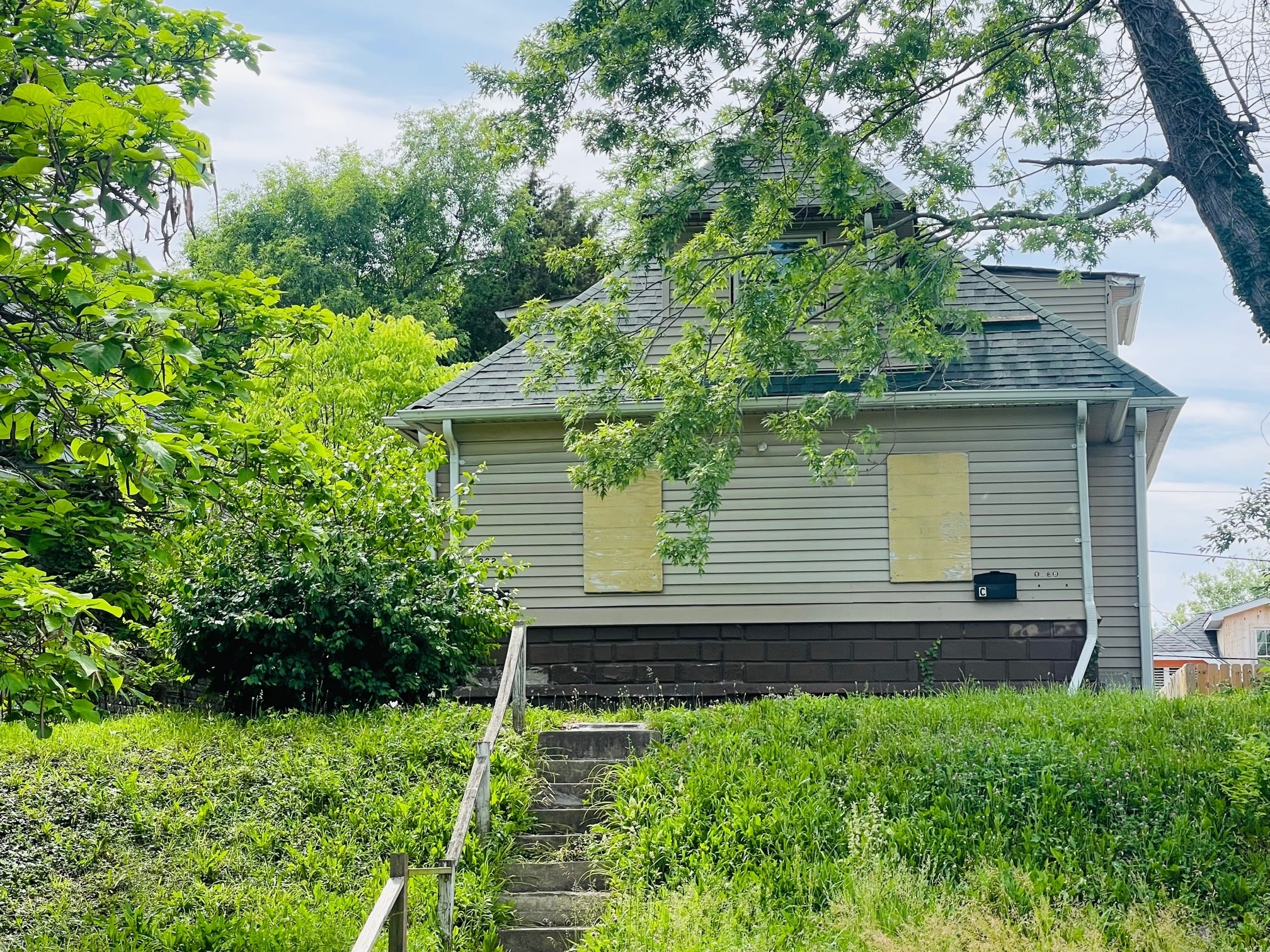 1338 N Parker Avenue Indianapolis IN 46201
