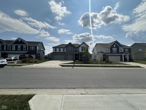 4187 Risen Star Way Bargersville IN 46106