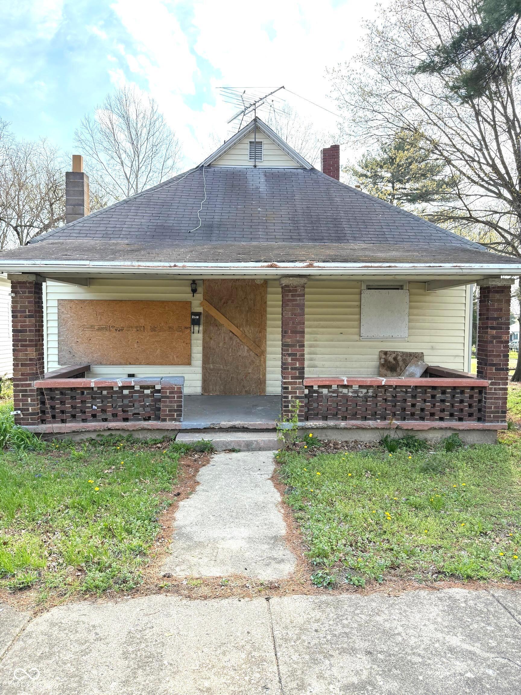 2129 N 23rd Street Terre Haute IN 47804