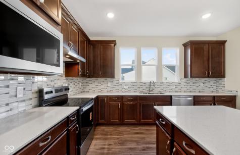 757 Daisy Street Greenwood IN 46143